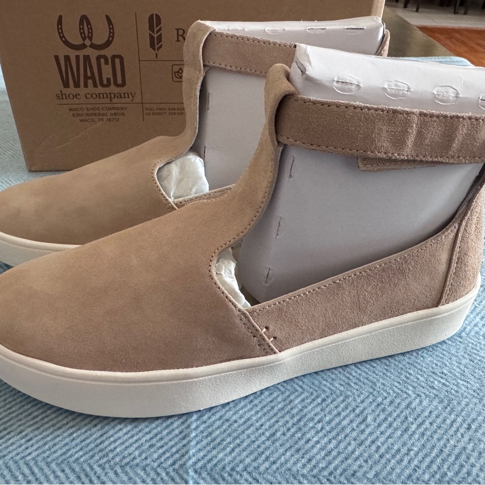 Tan Flats - Waco Shoe Co.